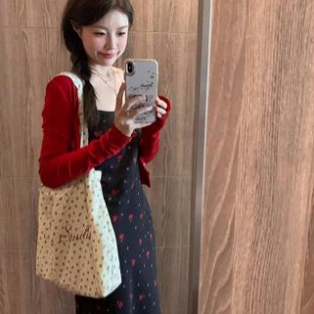 法式气质减龄穿搭一整套碎花吊带连衣裙两件套装开衫配裙子女春季