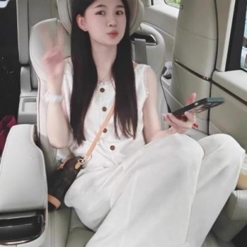 洋气减龄漂亮时尚小个子轻奢高级感干练气质米白色无袖套装裤女夏